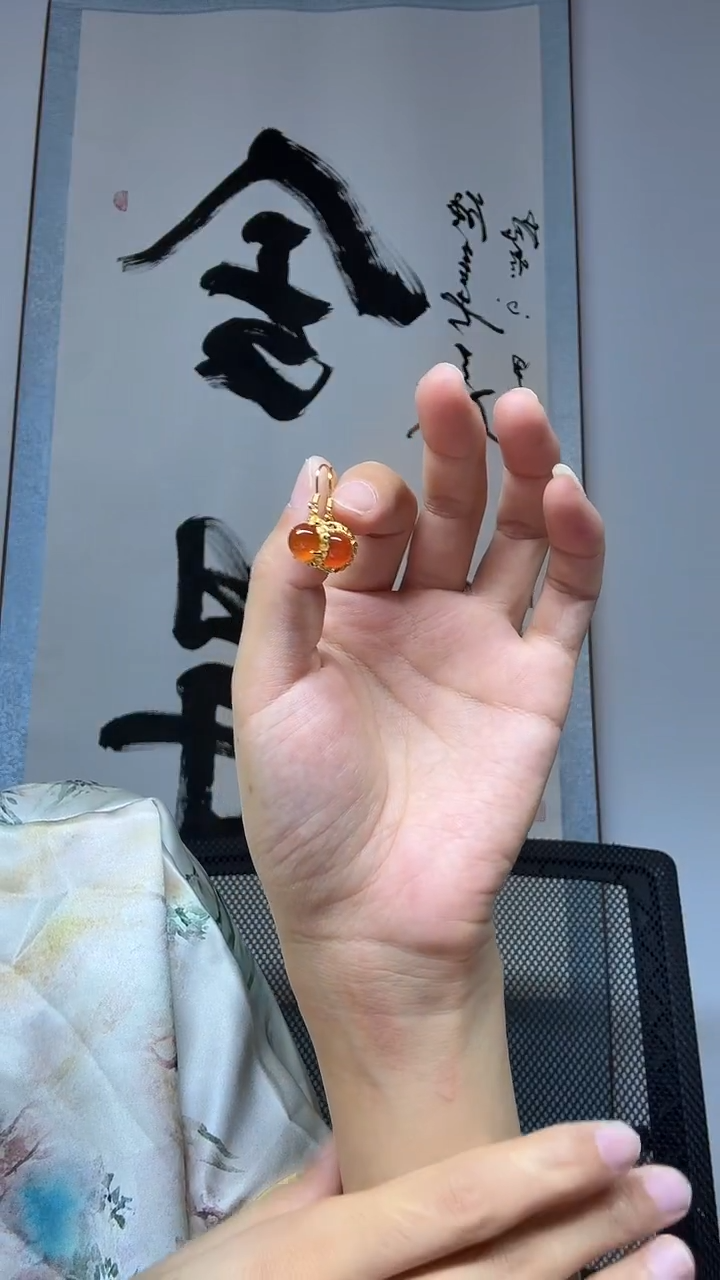 银S925镶嵌南红玛瑙耳饰耳钩