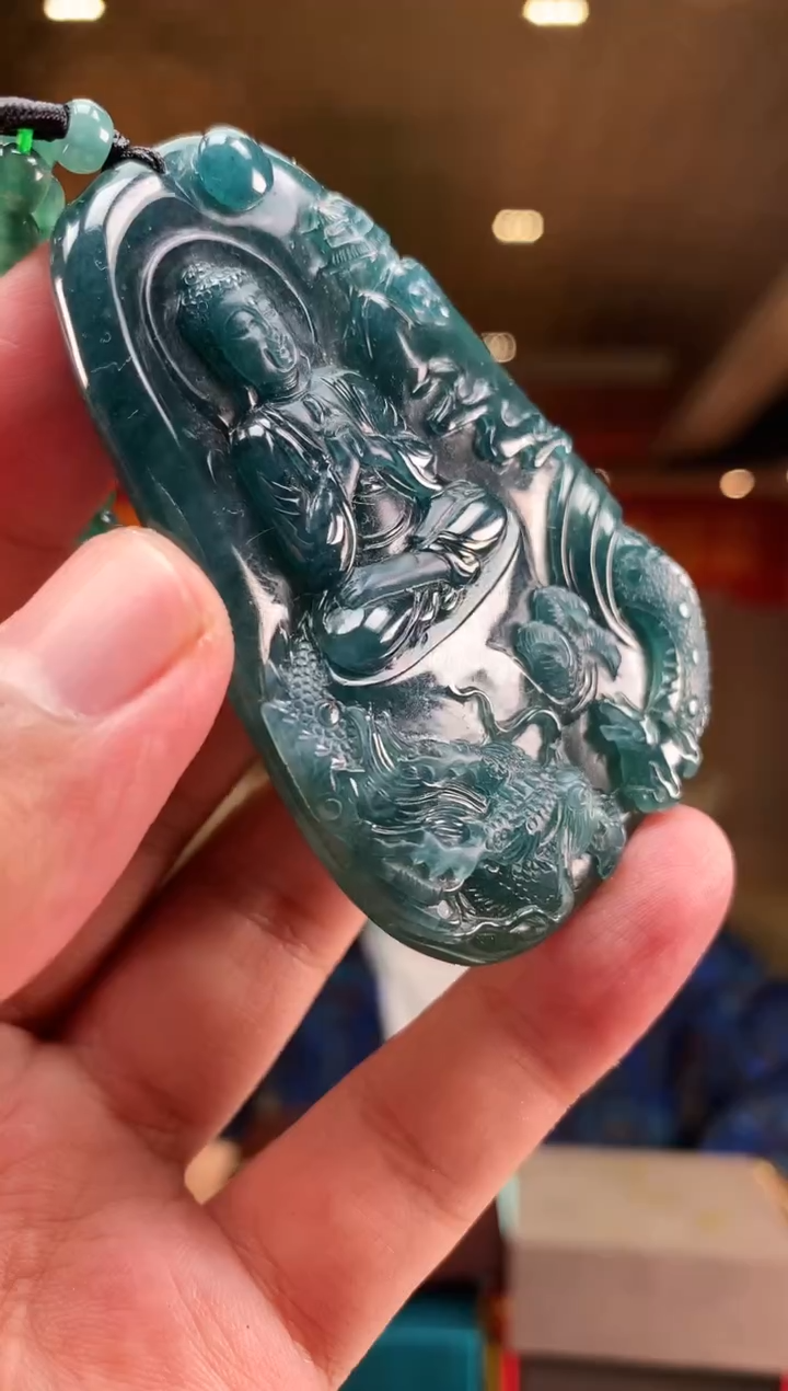 【闪购商品】翡翠颈饰未镶嵌        *835