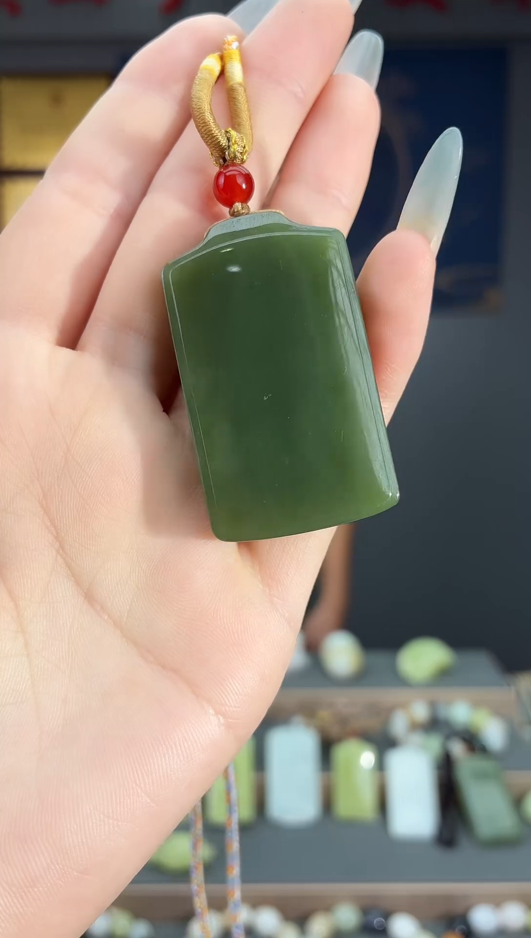 颈饰未镶嵌和田玉1