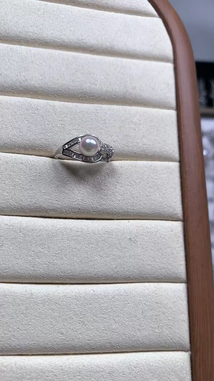 【闪购商品】海水珍珠戒指银S925镶嵌马蹄款珍珠戒指