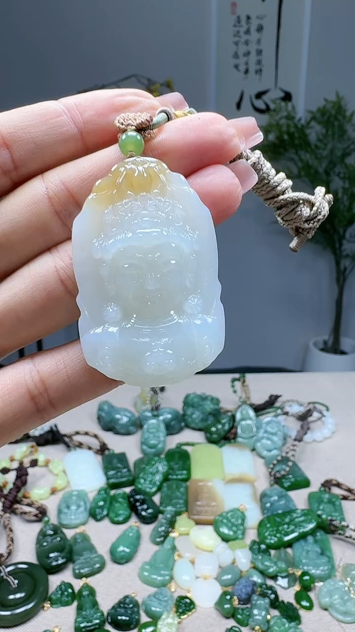 未镶嵌和田玉挂件1