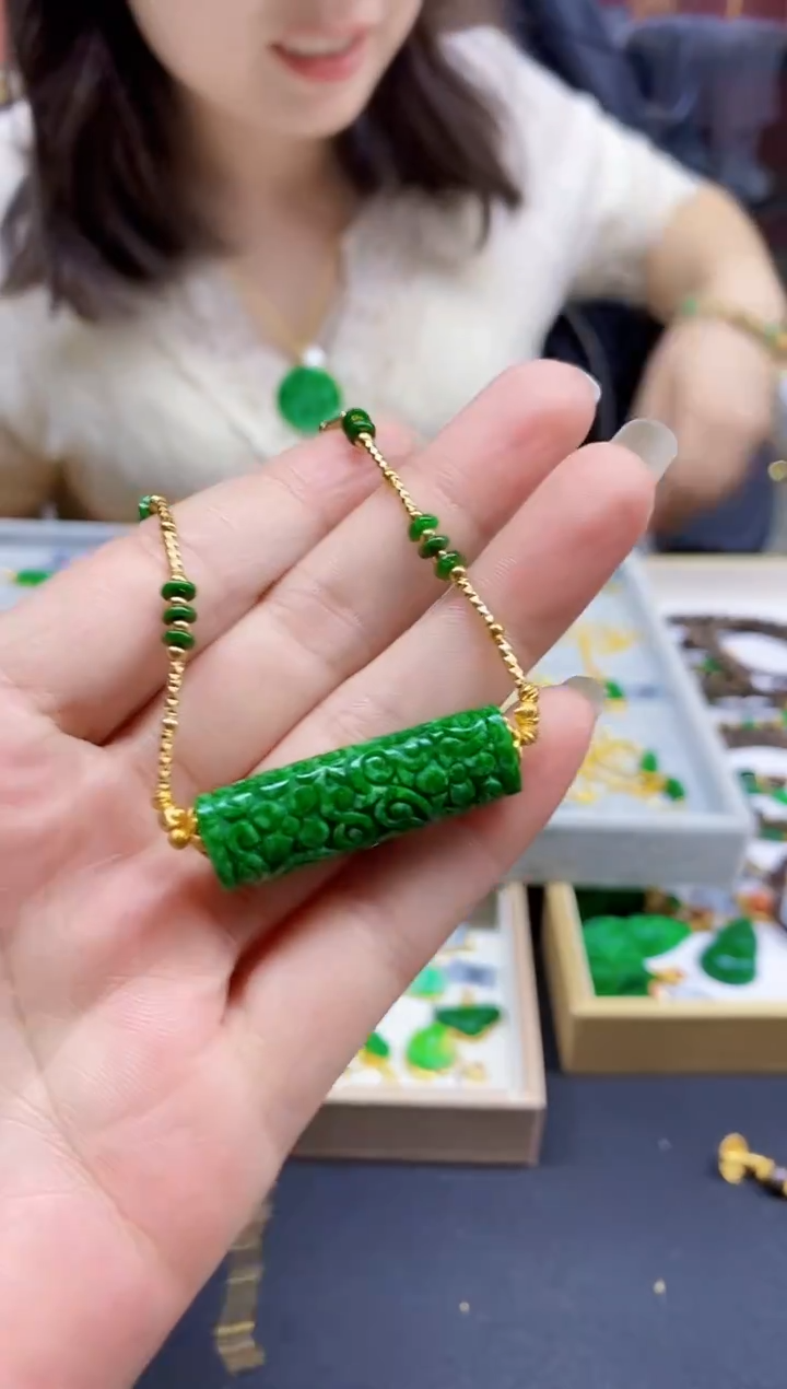 颈饰未镶嵌翡翠翡翠吊坠