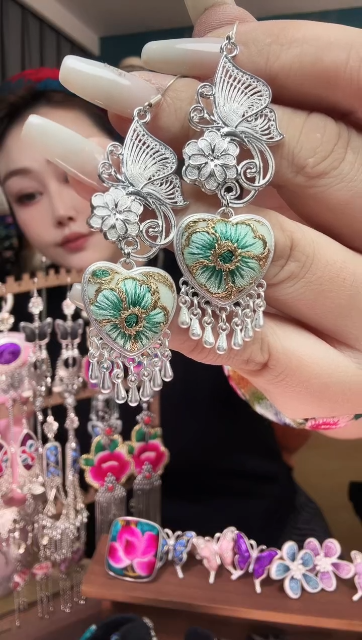 刺绣纯手工民族风刺绣耳环