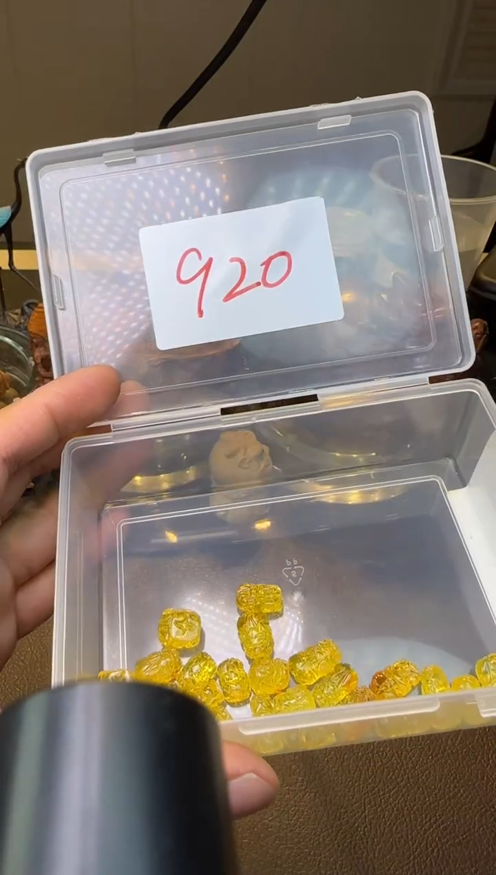 裸石蜜蜡未镶嵌蜜蜡貔貅多样性发其一