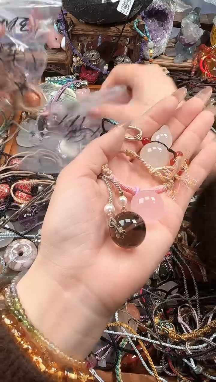 未镶嵌吊坠(赠链)玛瑙/玉髓彩*322311