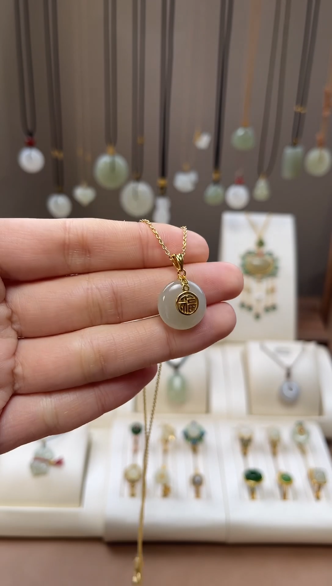 颈饰银S925镶嵌和田玉和田玉吊坠