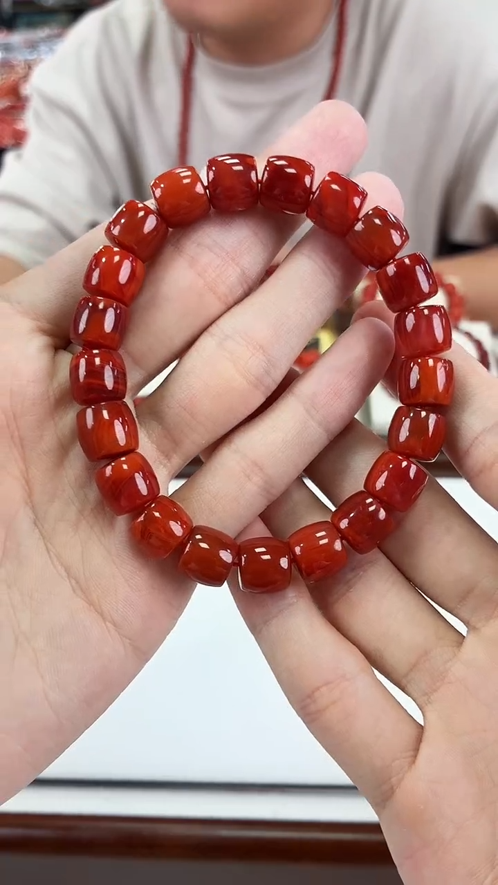 南红玛瑙瓦西直切手串10+未镶嵌一个/条