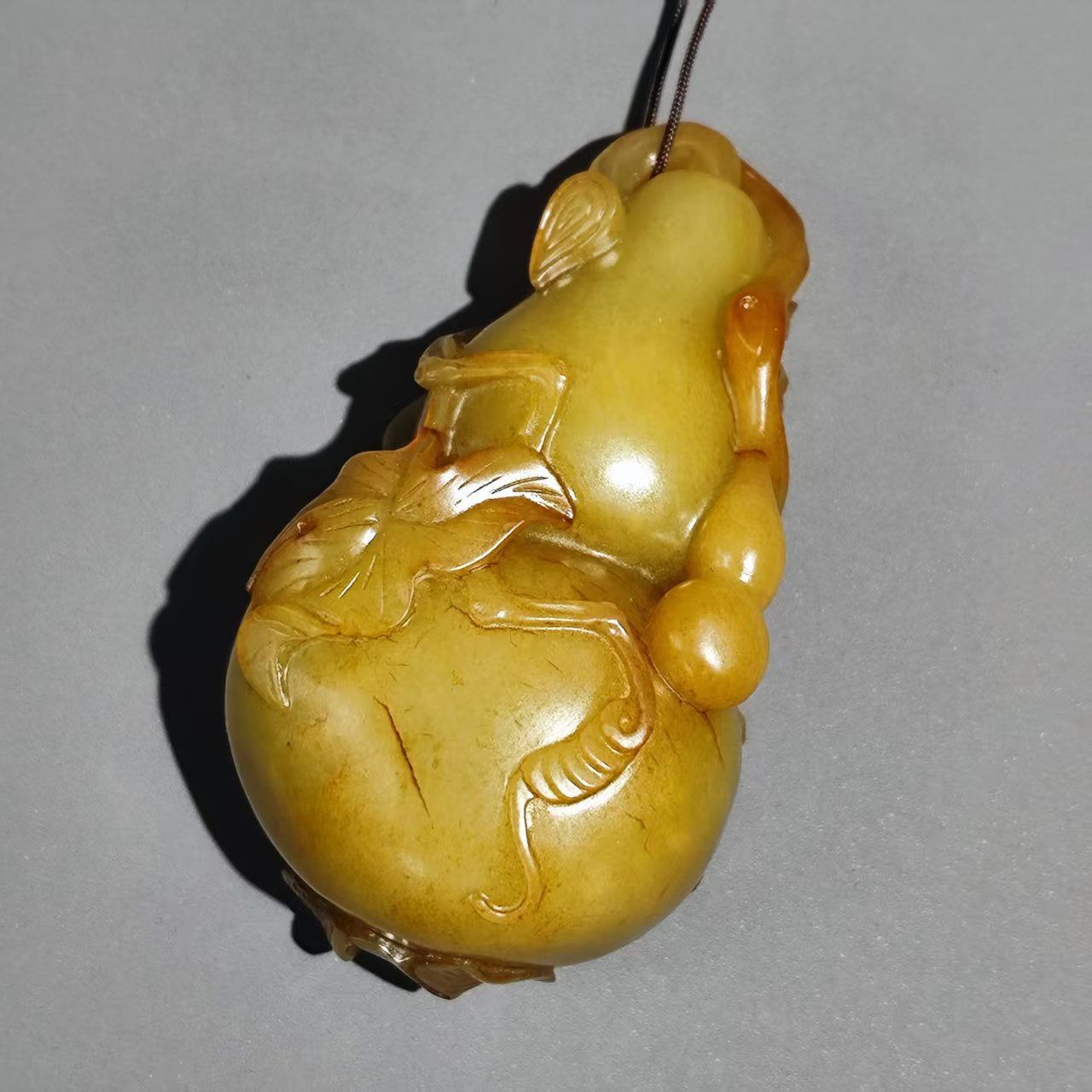 清代和田玉黄玉葫芦