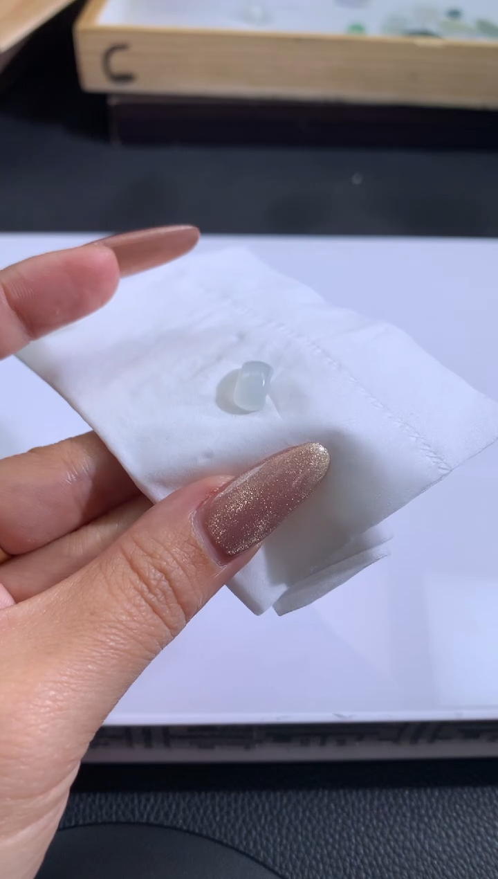 【闪购商品】定制翡翠未镶嵌翡翠