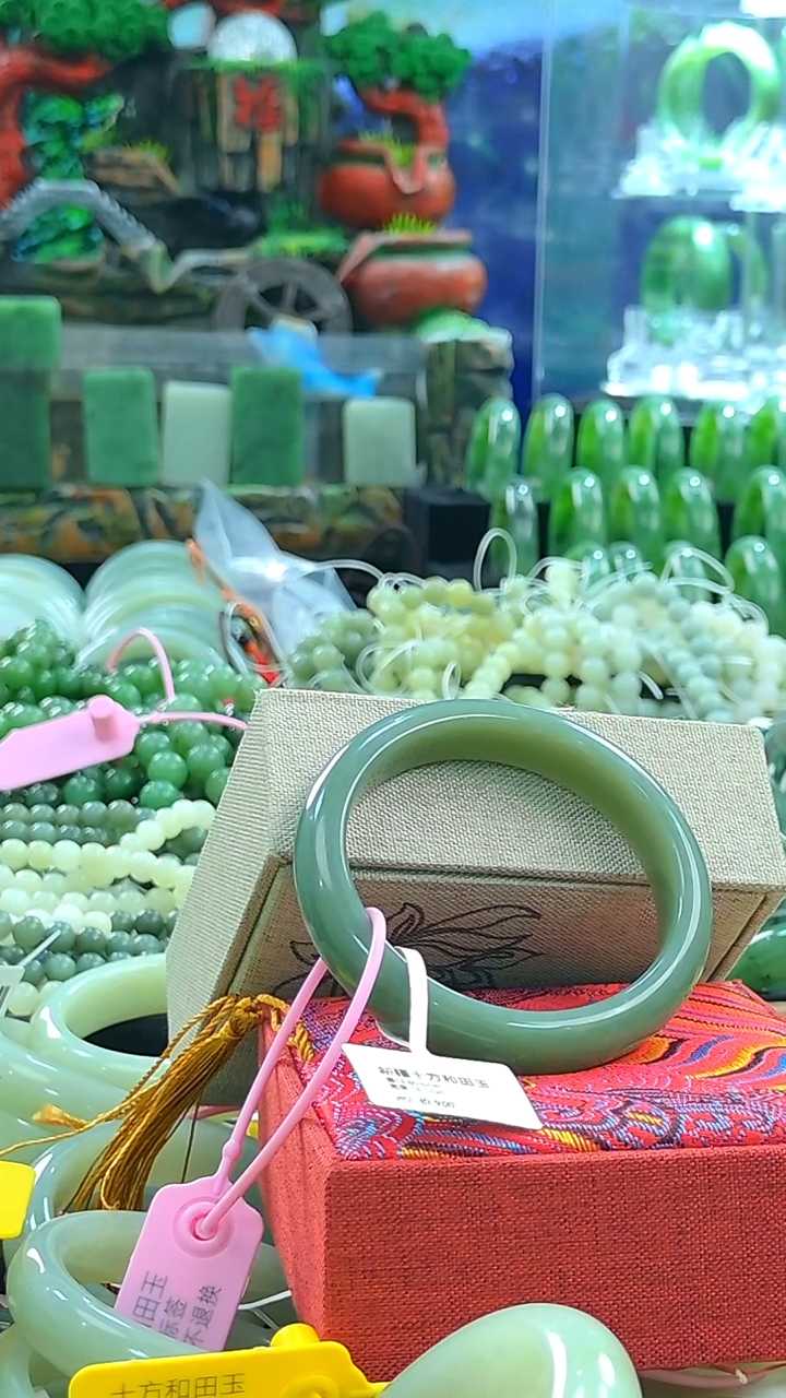 未镶嵌手镯和田玉60.4