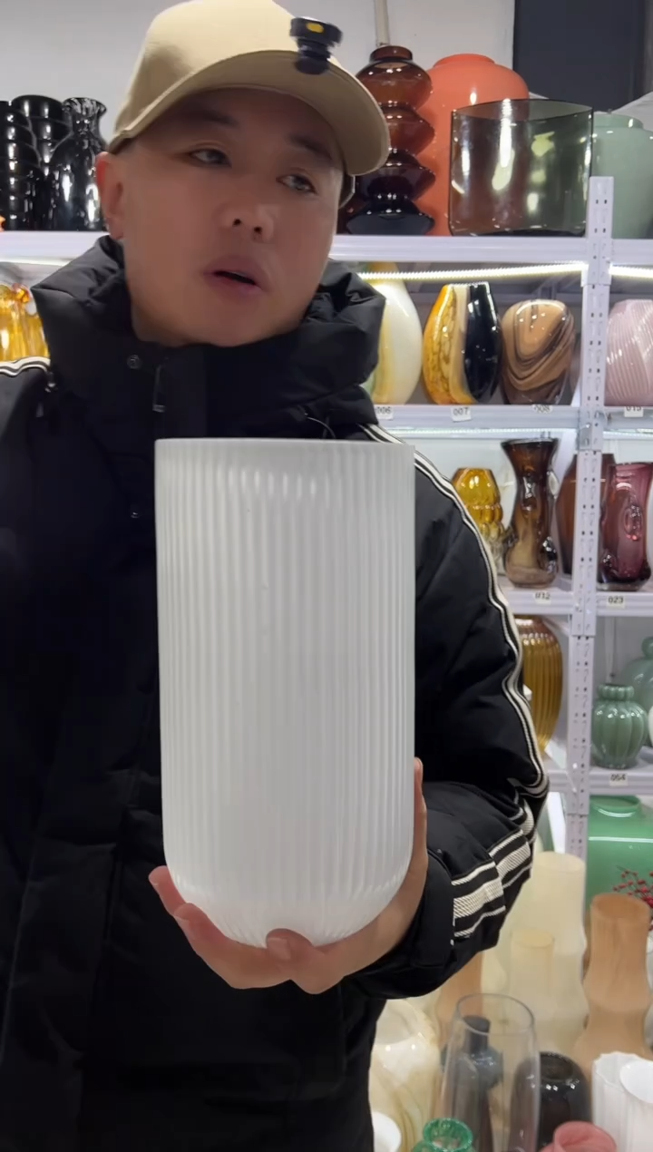 白色条纹微瑕介意勿拍