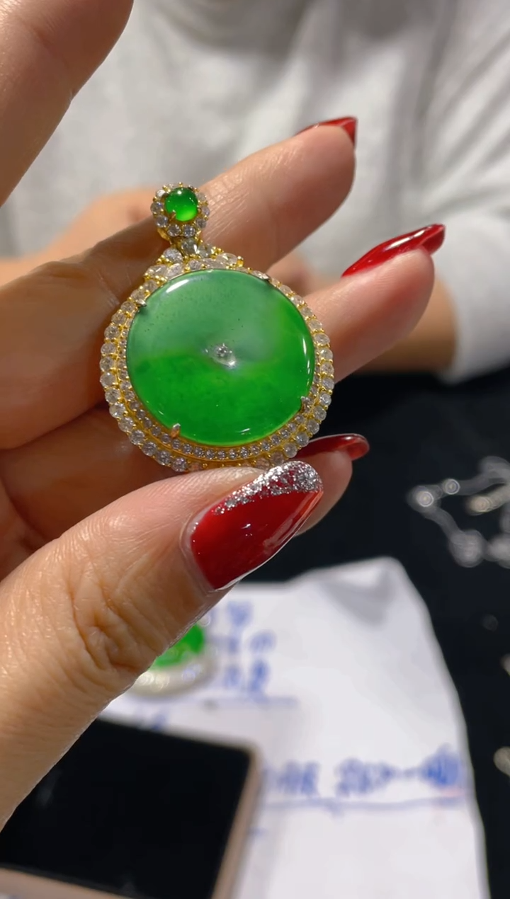 【闪购商品】定制翡翠未镶嵌天然A货翡翠多样性发货拍一发一