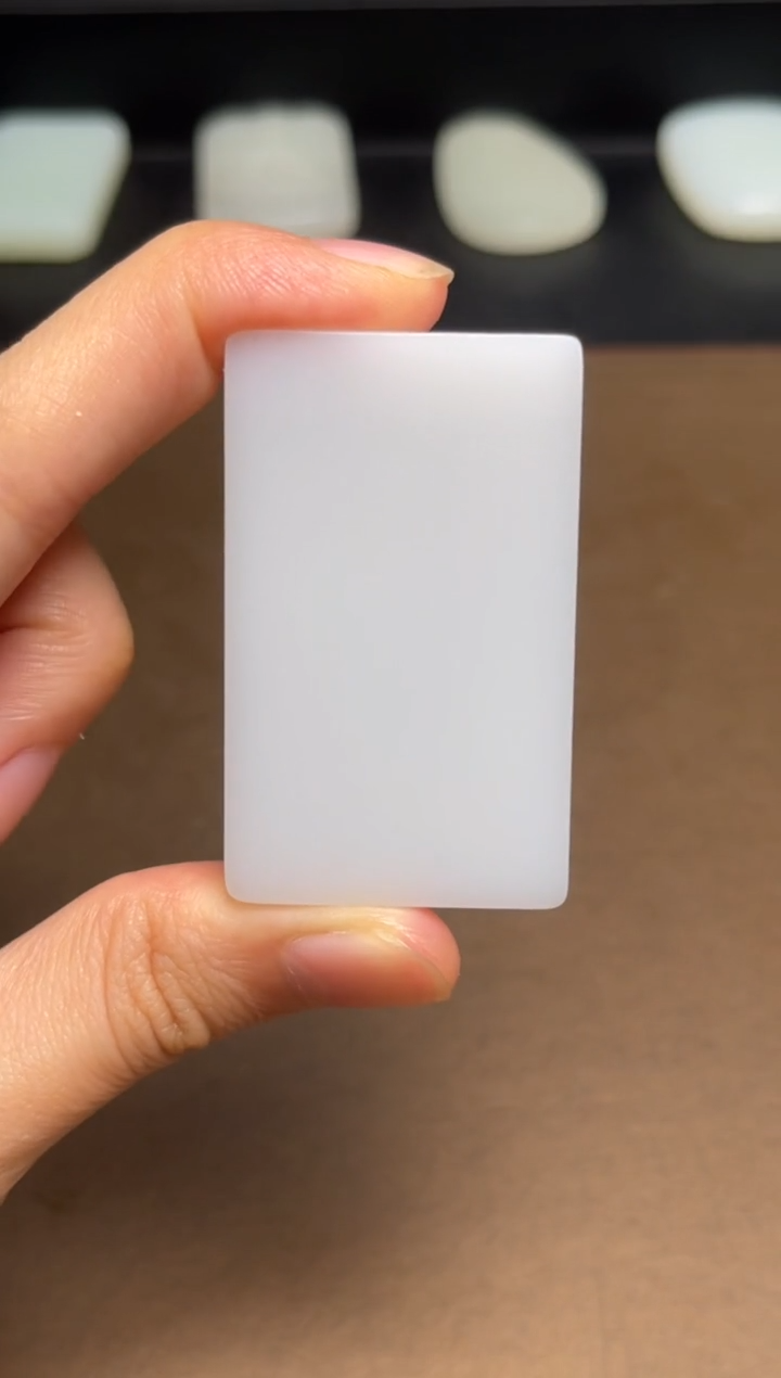 颈饰未镶嵌和田玉62 白厚