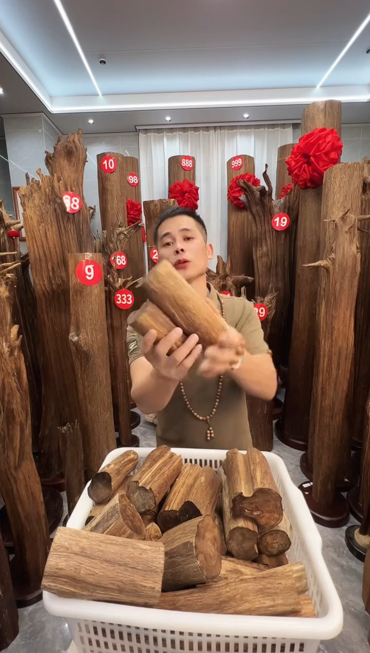 沉香沉香碎屑原料沉香