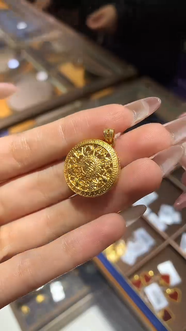 【闪购商品】18K金吊坠(不含链)八宝罗盘吊坠