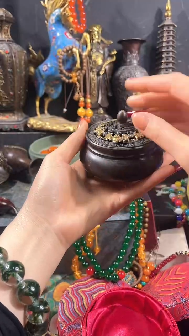 【闪购商品】福福福福香炉铜器216854