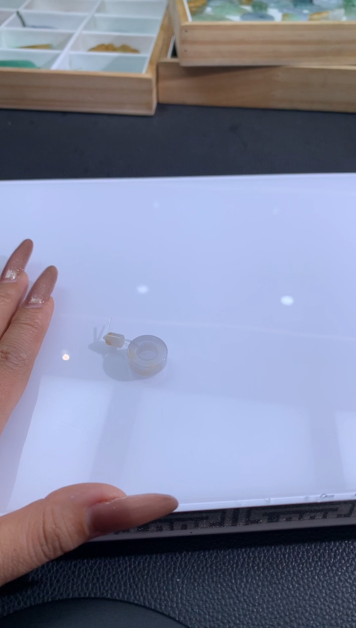 【闪购商品】定制翡翠未镶嵌翡翠