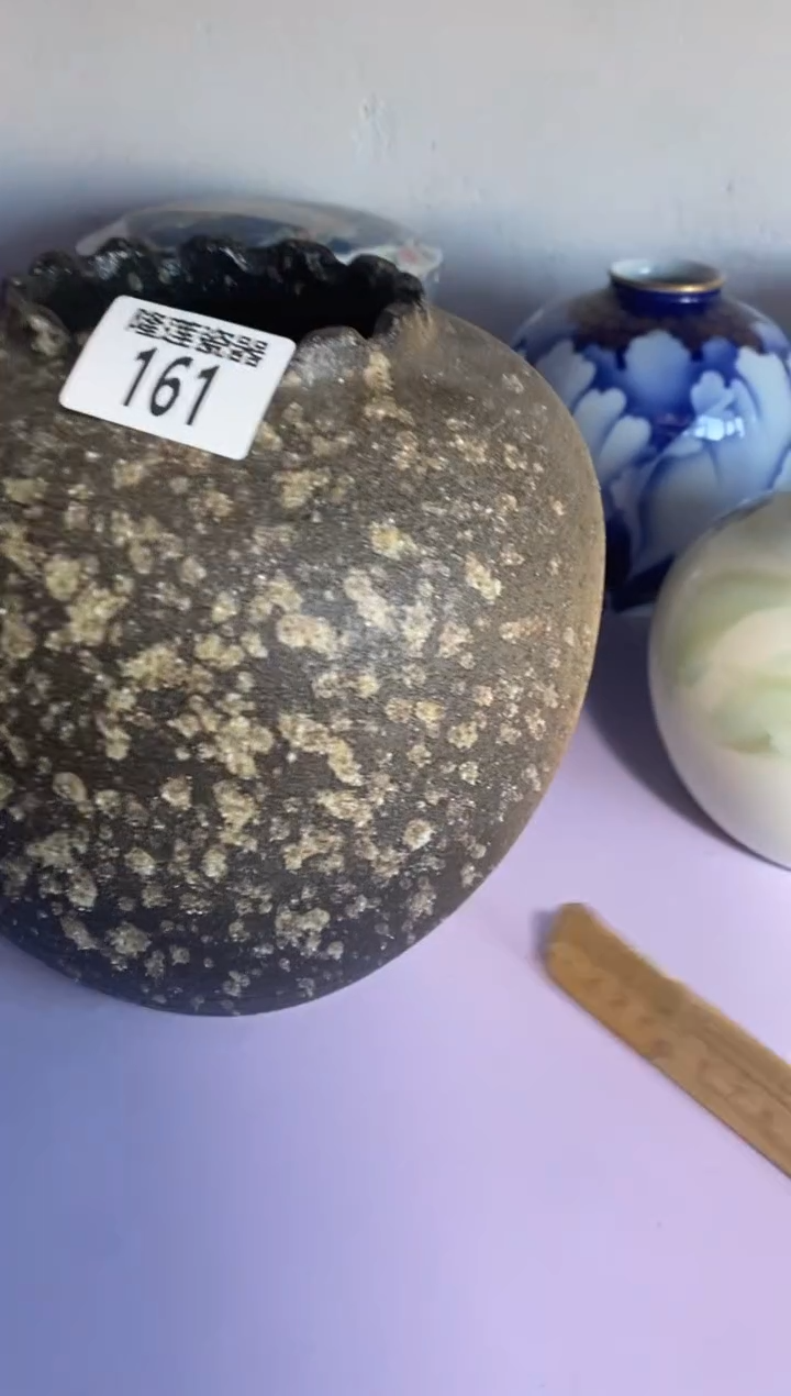 瓷片心****愿隆莲瓷器欢迎大家