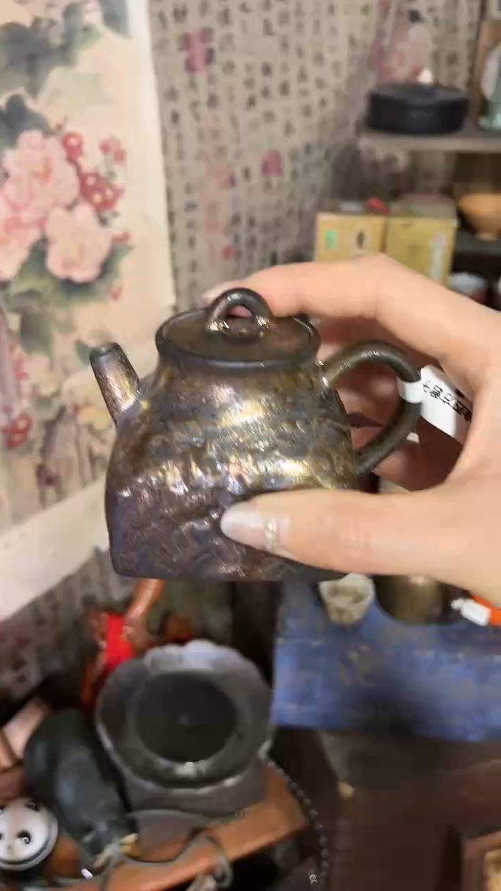 【闪购商品】H03鎏金四方砂感老岩泥茶壶