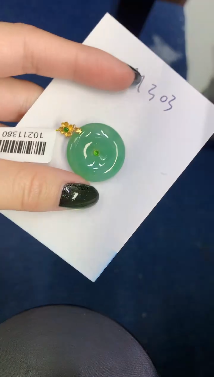 【闪购商品】翡翠颈饰18K金镶嵌0000000000