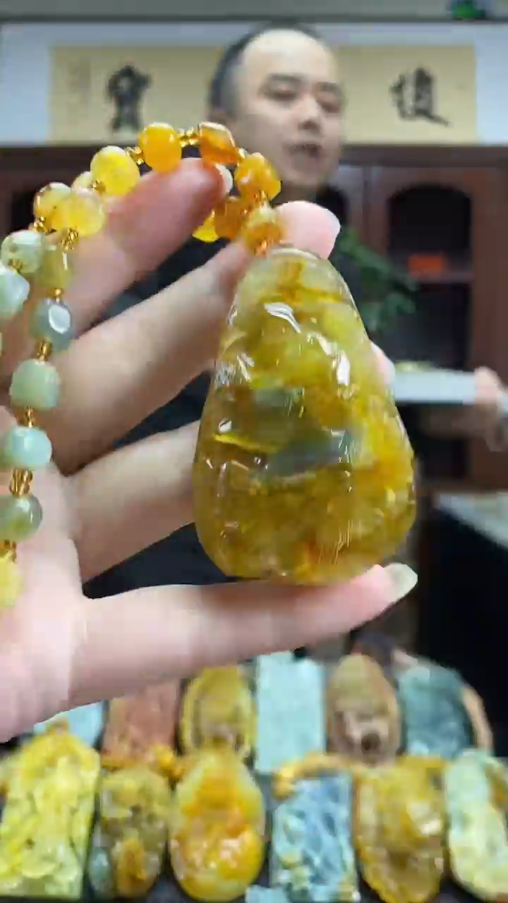 未镶嵌蛇纹石玉挂件【俊成珠宝】