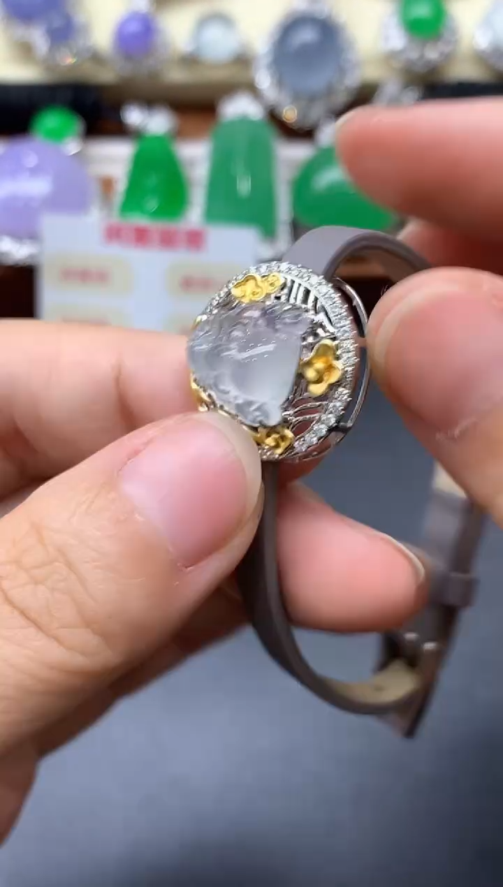 颈饰18K金镶嵌翡翠413-中国好珍宝
