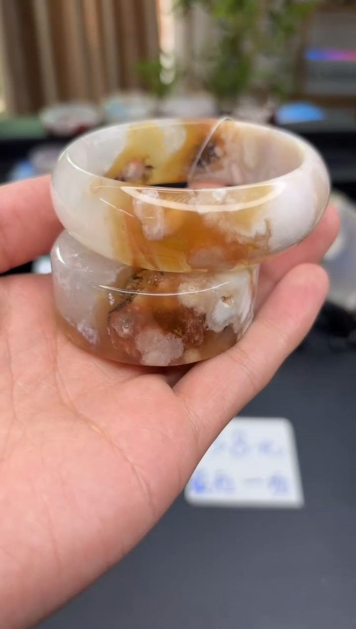 【闪购商品】石英质玉手镯未镶嵌C833(58圈赠送镯心)