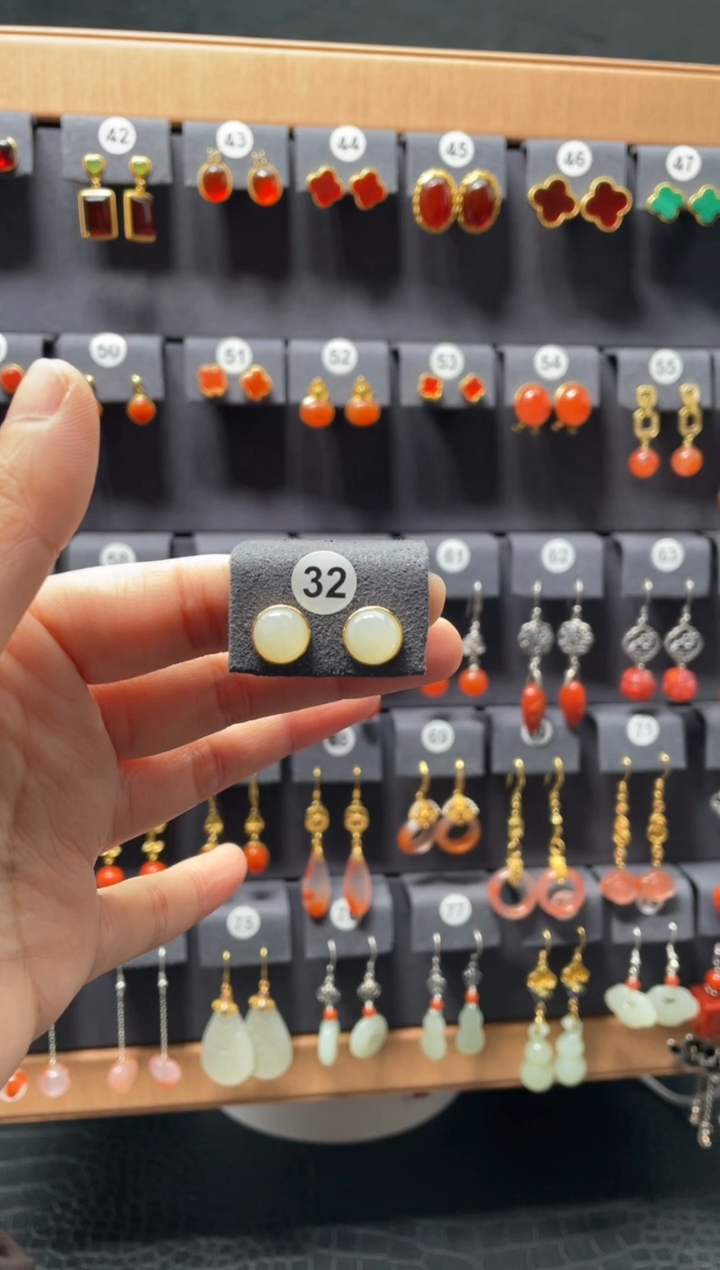 【闪购商品】和田玉耳饰银S925镶嵌0032