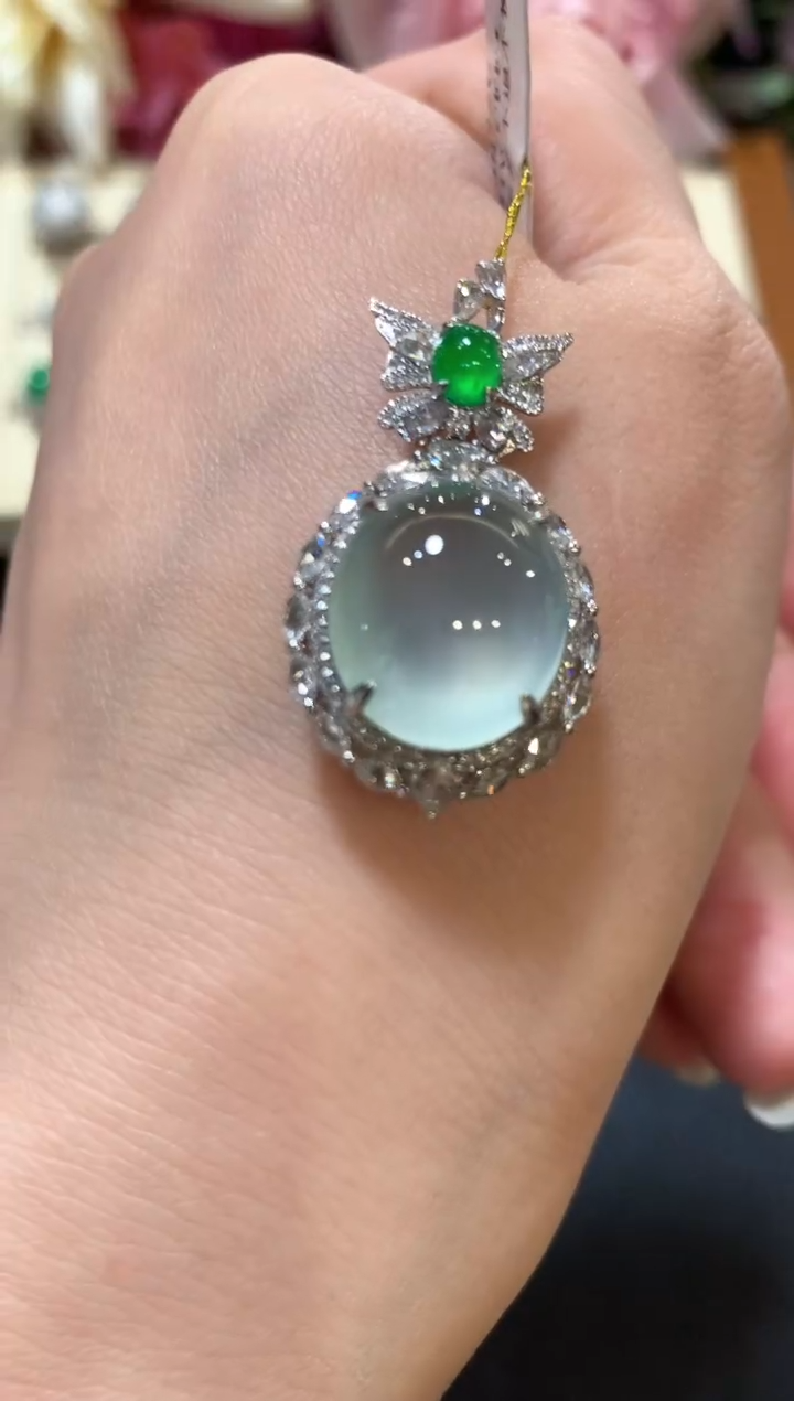 吊坠(不含链)18K金镶嵌翡翠z163   