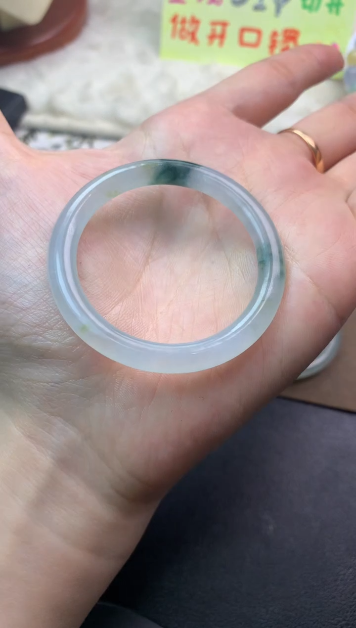 未镶嵌定制翡翠毛货翡翠