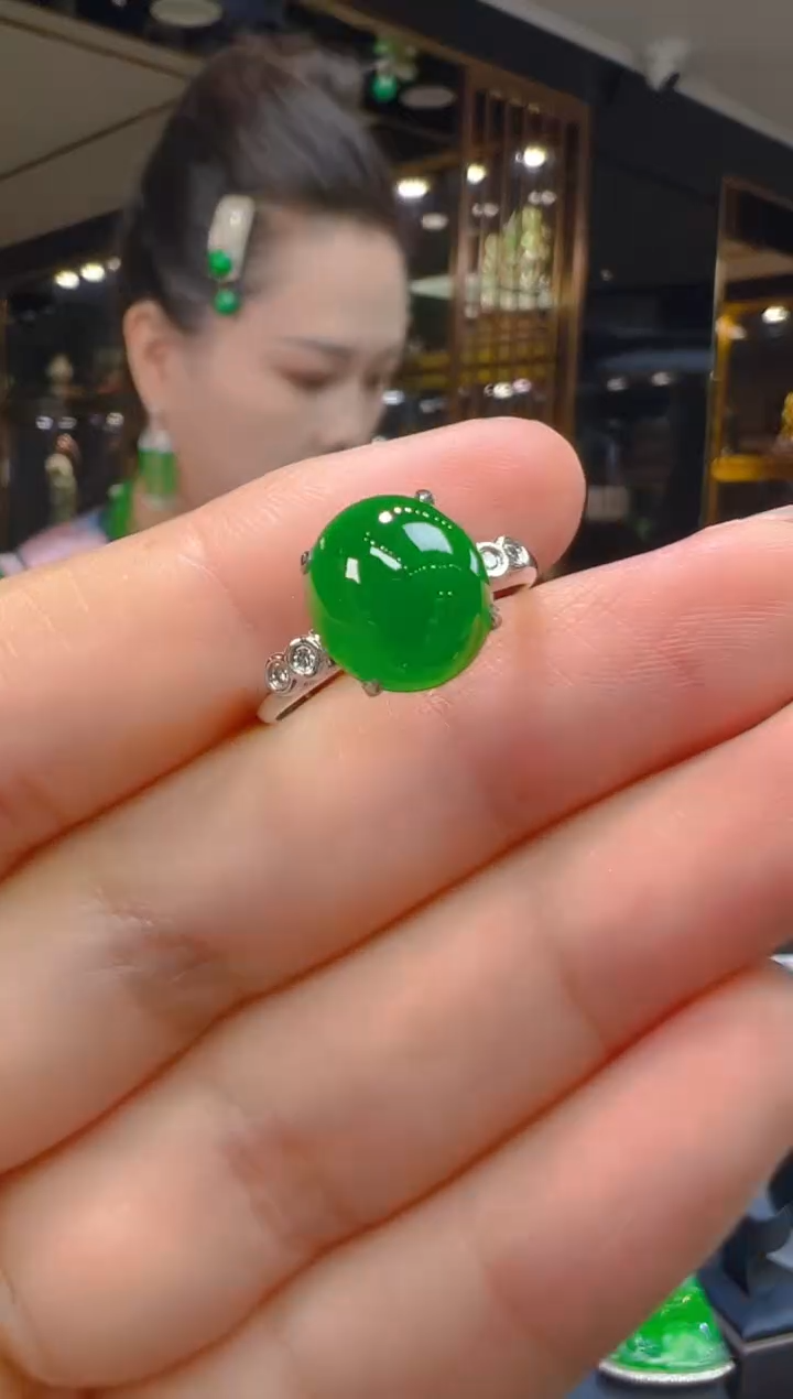 翡翠戒指18K金镶嵌172（多样性发其一）