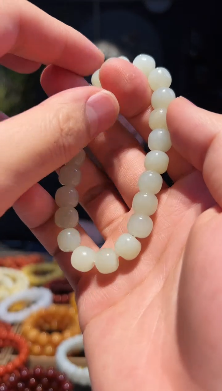 手链未镶嵌和田玉10+单圈