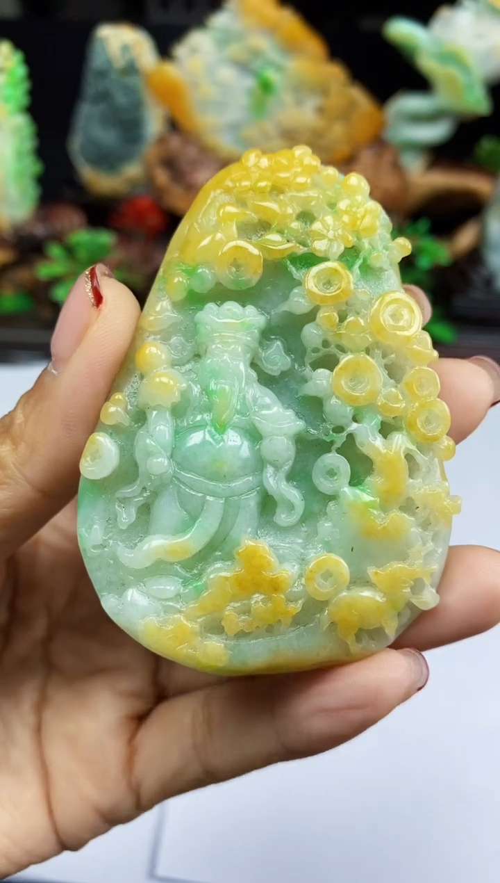 【闪购商品】翡翠颈饰未镶嵌翡翠A货