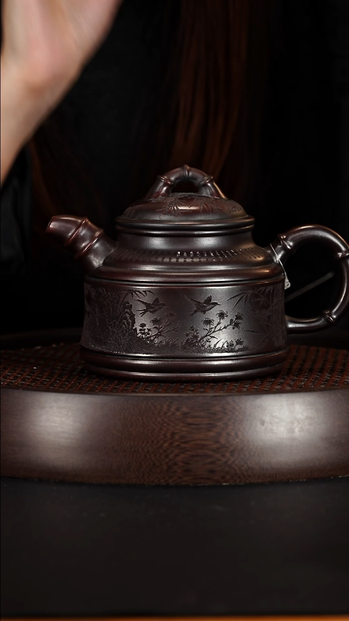 茶壶紫砂宜兴紫砂壶铁血红砂柴烧竹段500cc