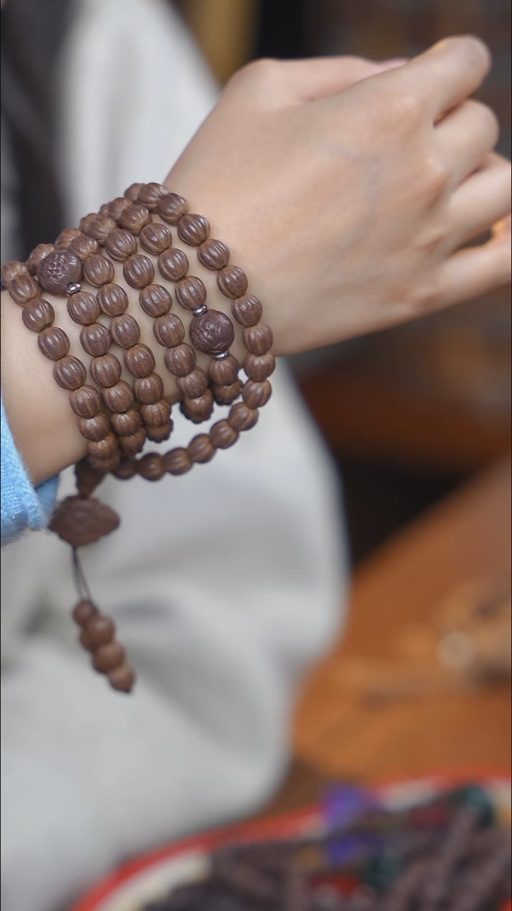 泥塑生命之光0.8左右瓜珠108子念珠款式