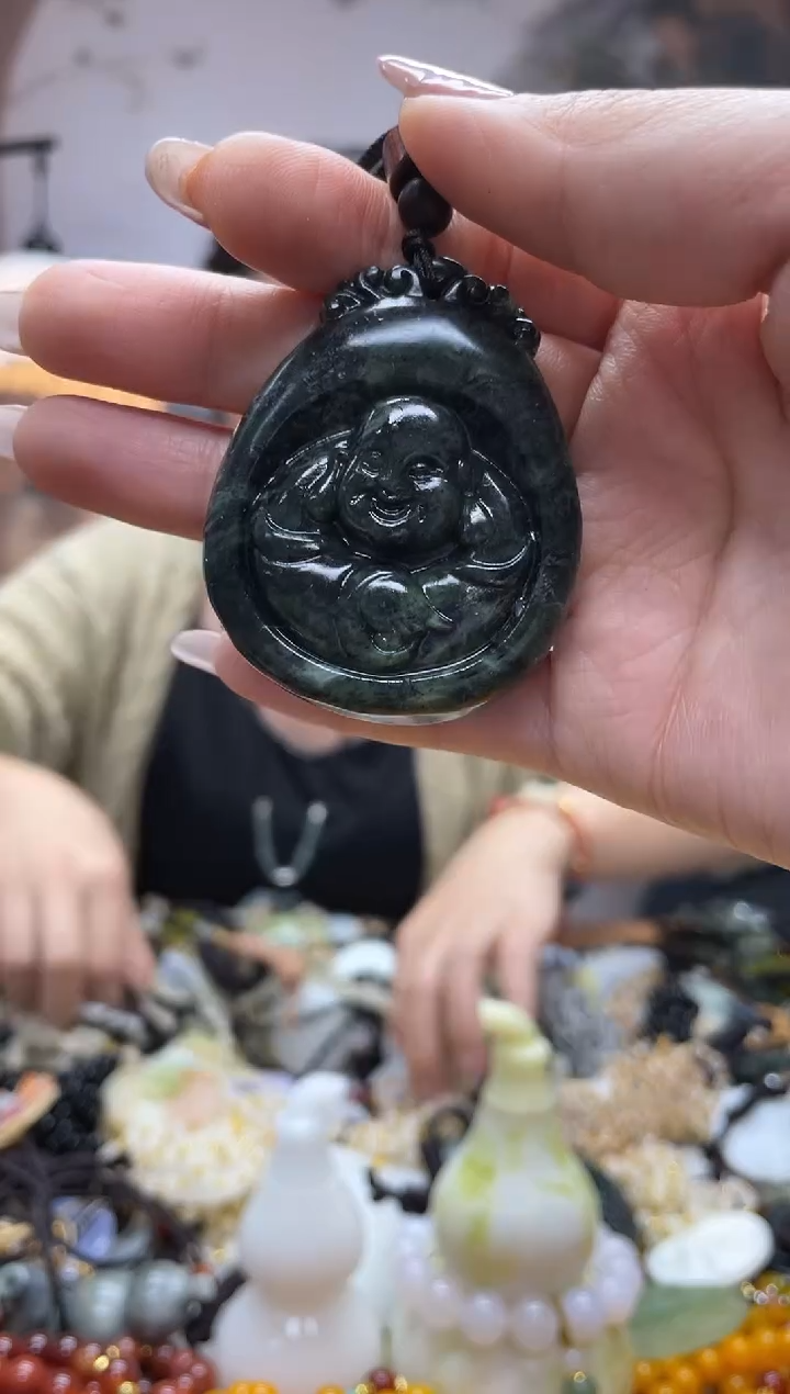 未镶嵌岫玉吊坠·
