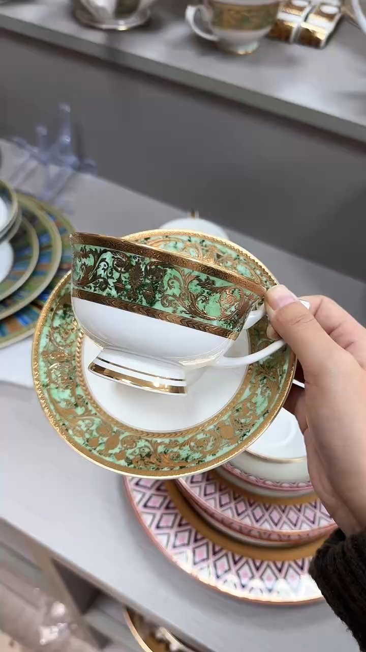 【闪购商品】瓷片2杯2碟尾单  福利价  福利价