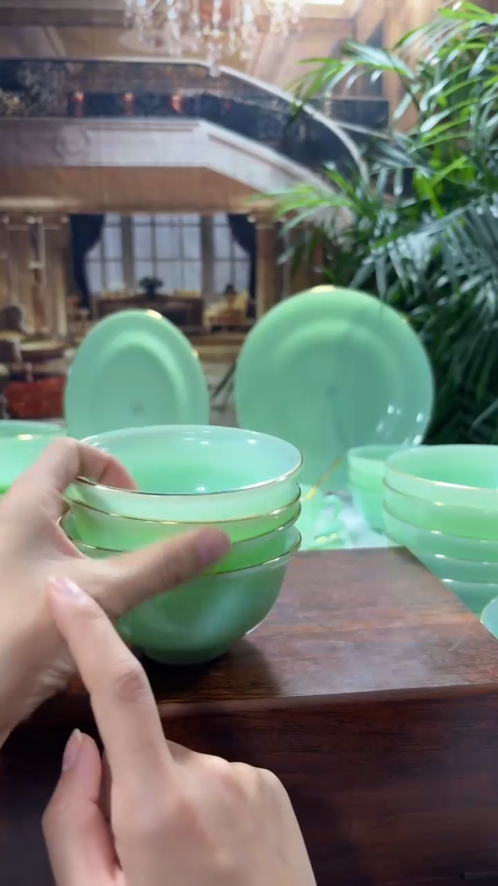 【闪购商品】....4.5英寸玉瓷碗4个口径11.5厘米