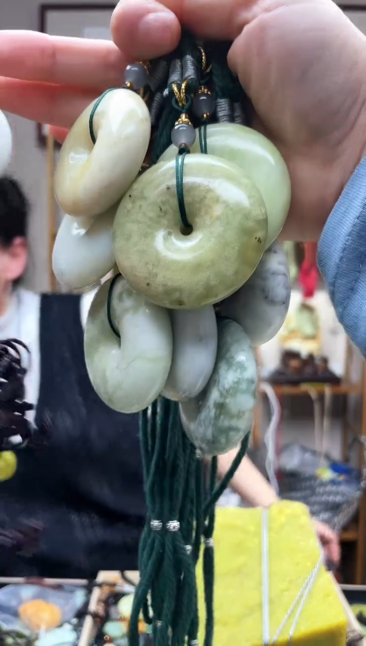 未镶嵌岫玉吊坠多样性发货拍一发一