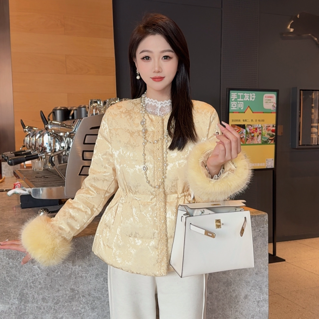 【金贵女主】25年新款冬季新中式国风显贵收腰印花宽松保暖外套025