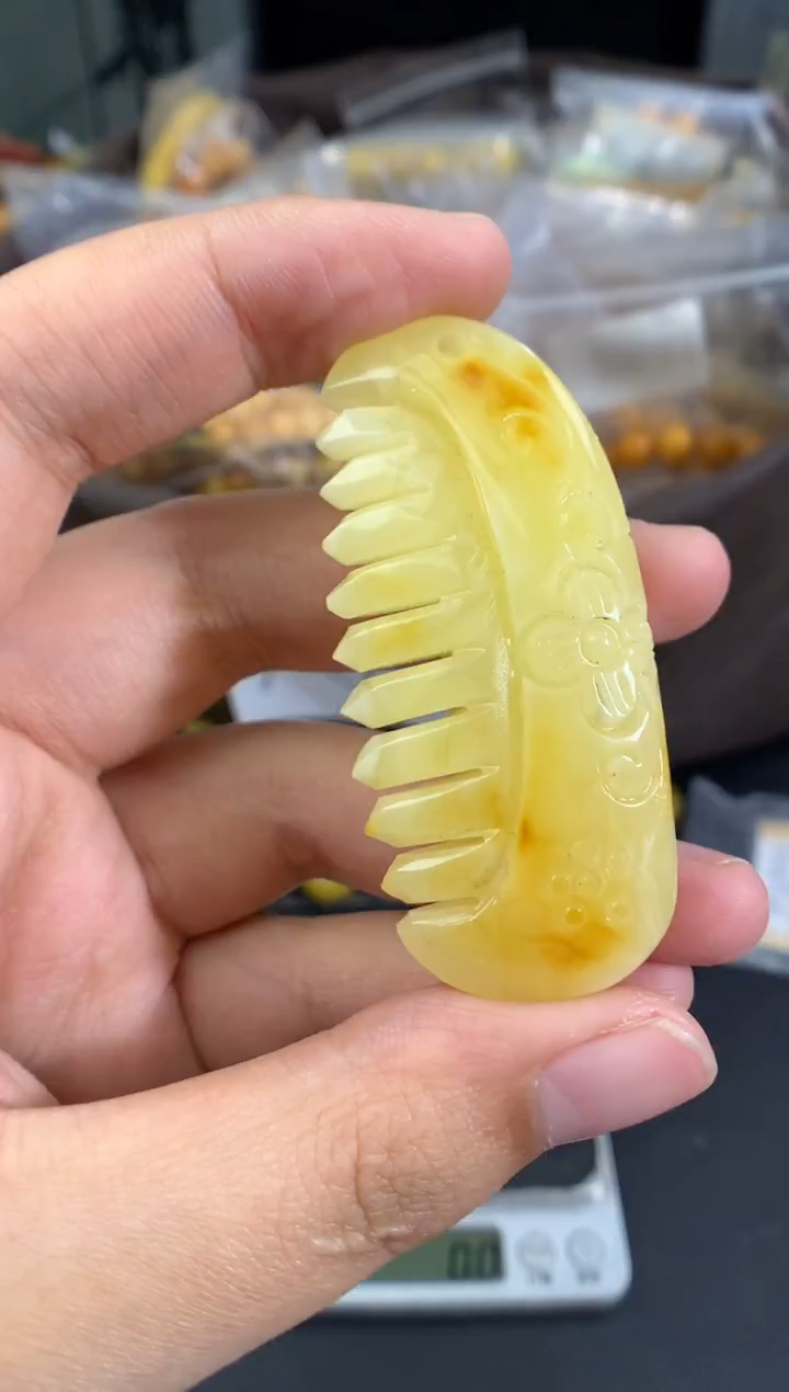 蜜蜡未镶嵌珠宝奇石1