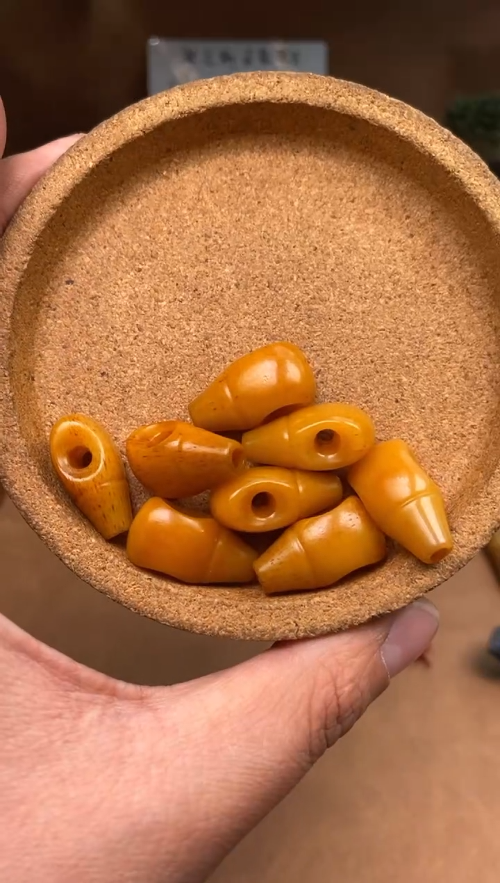 【闪购商品】牛骨其他P990-股东三通-有棕裂