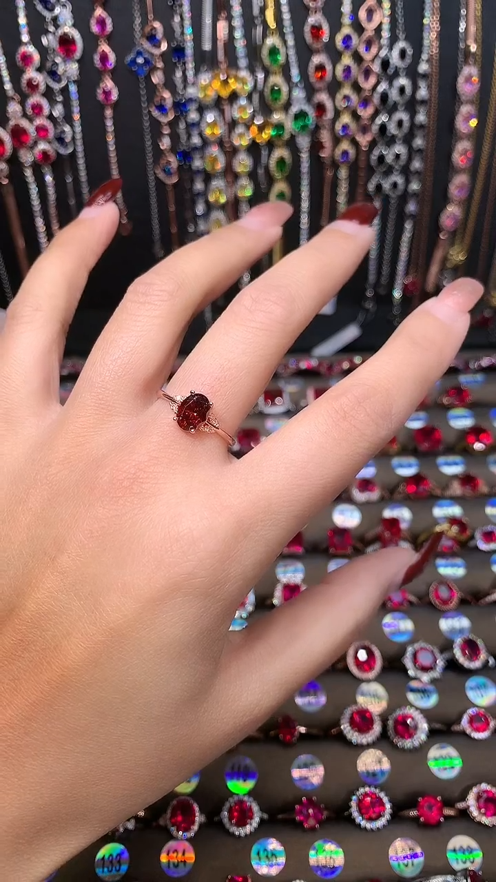 【闪购商品】石榴石戒指银S925镶嵌玫瑰金6.8