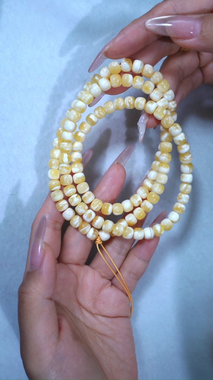 【闪购商品】蜜蜡手链未镶嵌收藏级7mm金瓷白溶洞妖孽