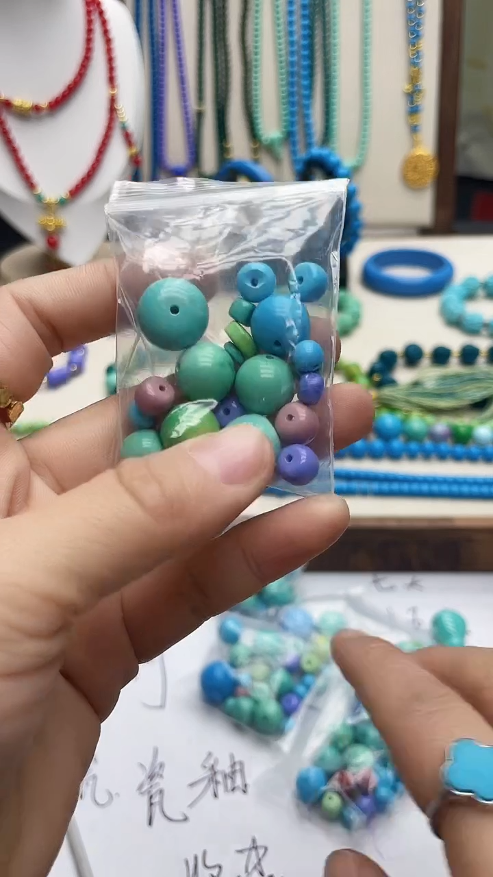 珍藏特色绿色高瓷