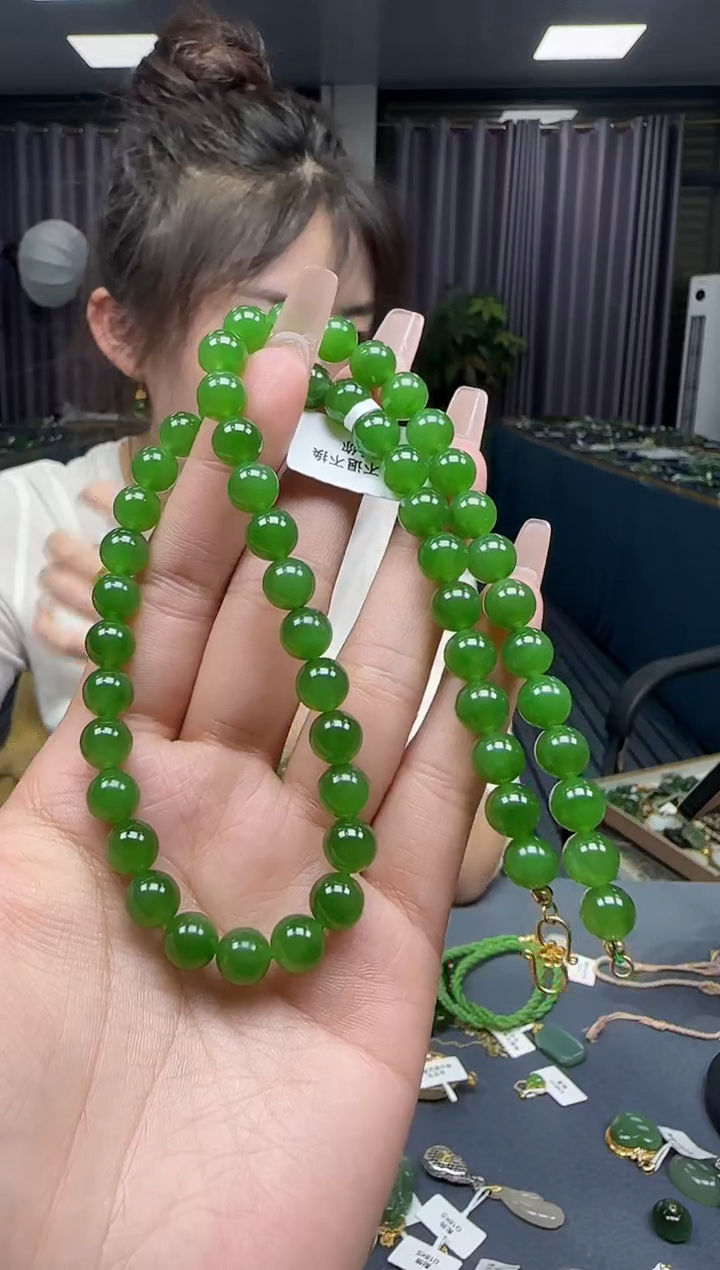 【闪购商品】和田玉挂件18K金镶嵌1