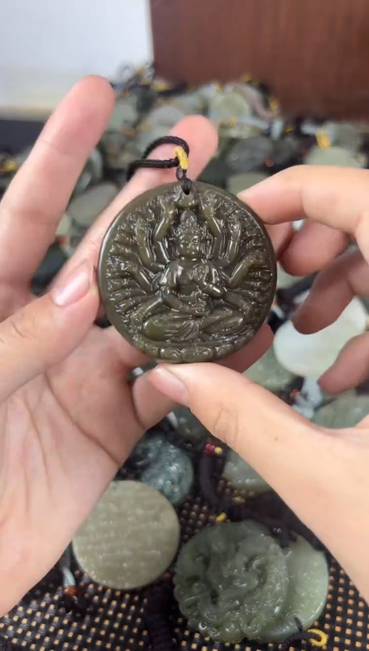 【闪购商品】和田玉颈饰未镶嵌1