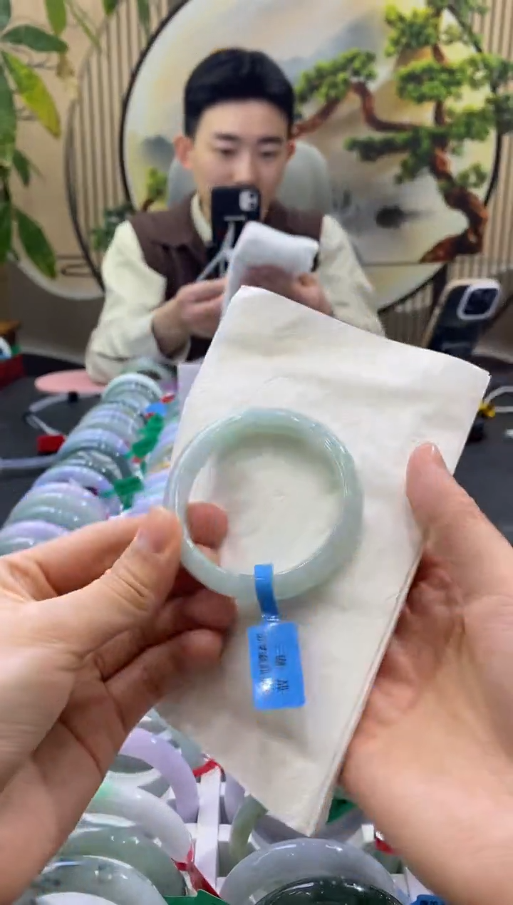 未镶嵌手镯翡翠8080