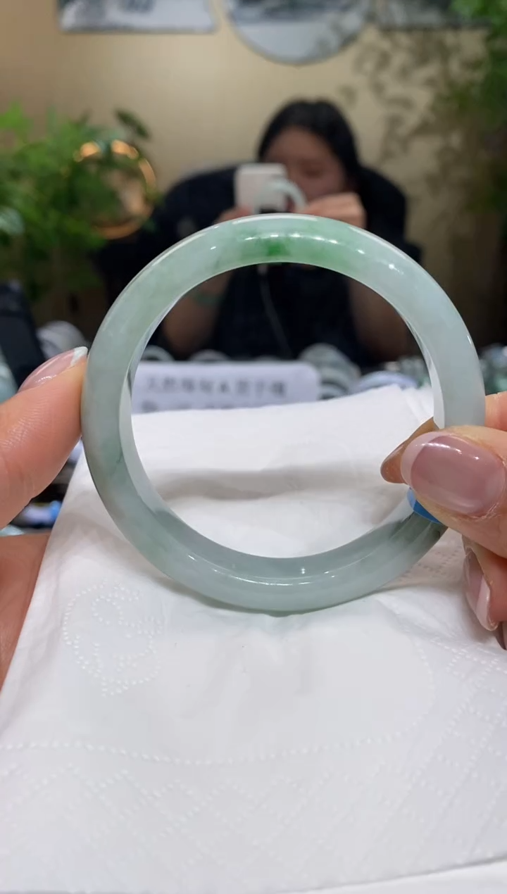 【闪购商品】翡翠手镯未镶嵌翡翠手镯