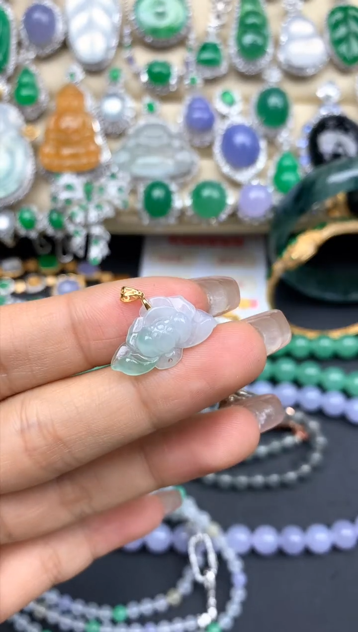 颈饰18K金镶嵌翡翠157-中国好珍宝